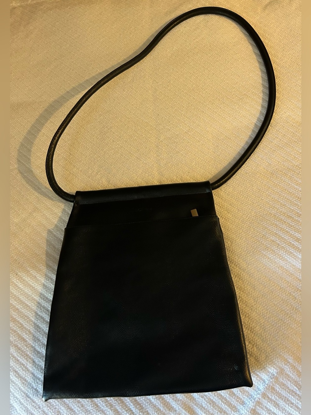 Tuci Italia Black Leather reptile-embossed crossbody bag, fold over, minimalist